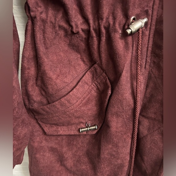 CS Signature Jacket Womens Burgundy Reversible Full Zip Velvet/Windbreaker Sz S - Picture 4 of 8